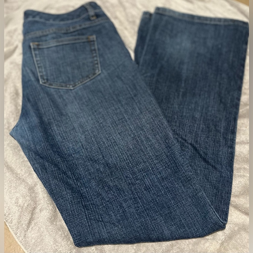 Bobbi brooks straight leg jean size 8
